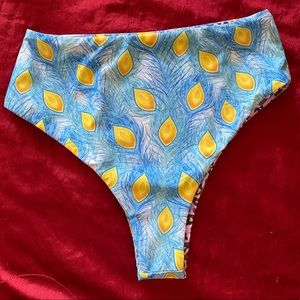 Moana Bikini Rise Above (high rise) Peacock/leopard print bikini